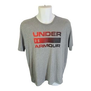 Under Armour Men Gray Cotton Blend Loose Heatgear Short Sleeve T Shirt Size L